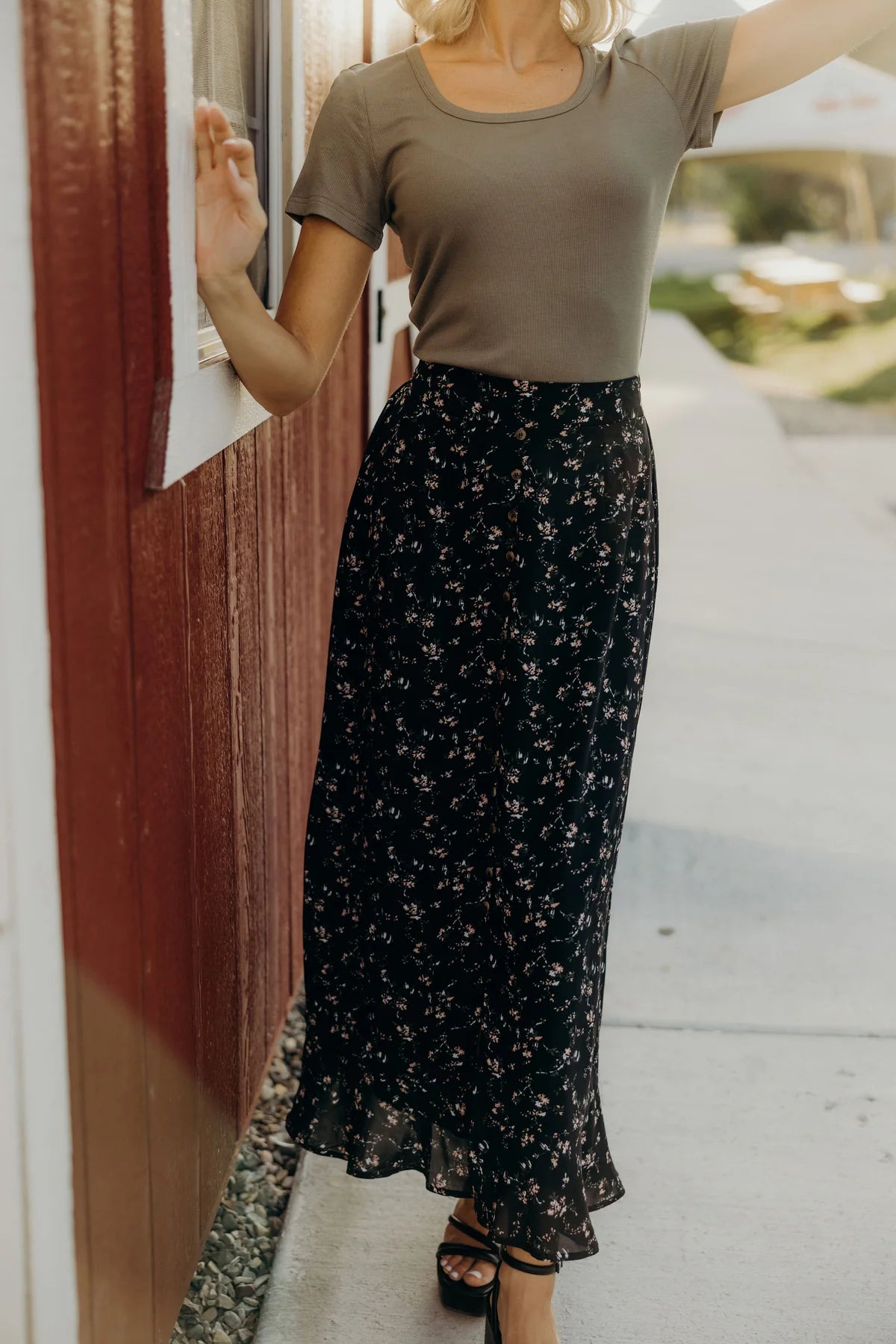 slit front maxi skirt apricot