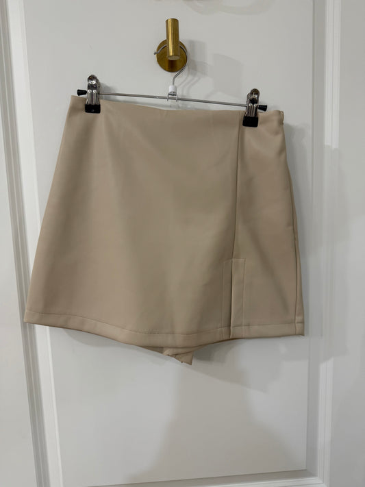Maddie faux leather skort