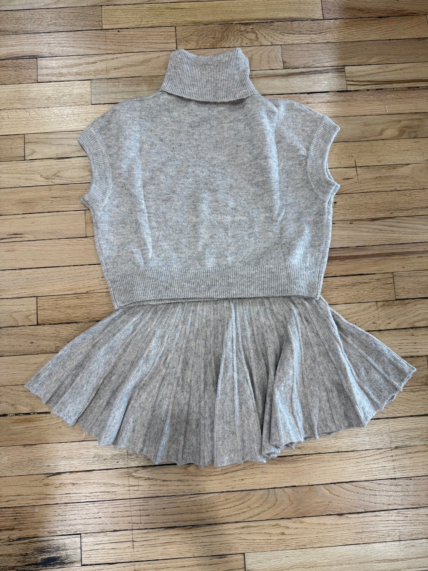 Capri Sweater Set (2 colors)