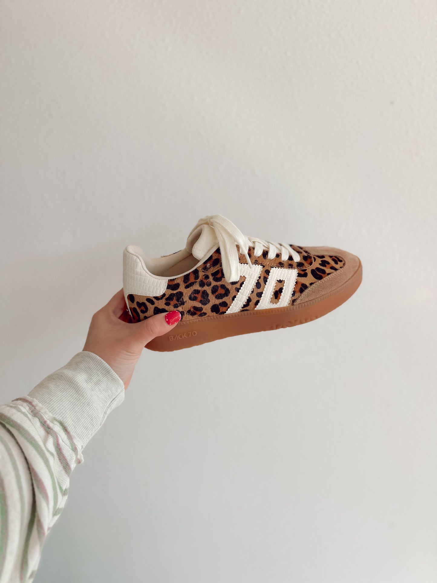 Back70 - Boston leopard