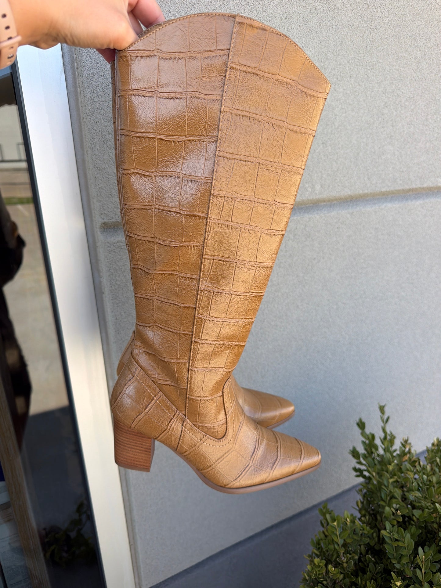 Kirby boot Matisse