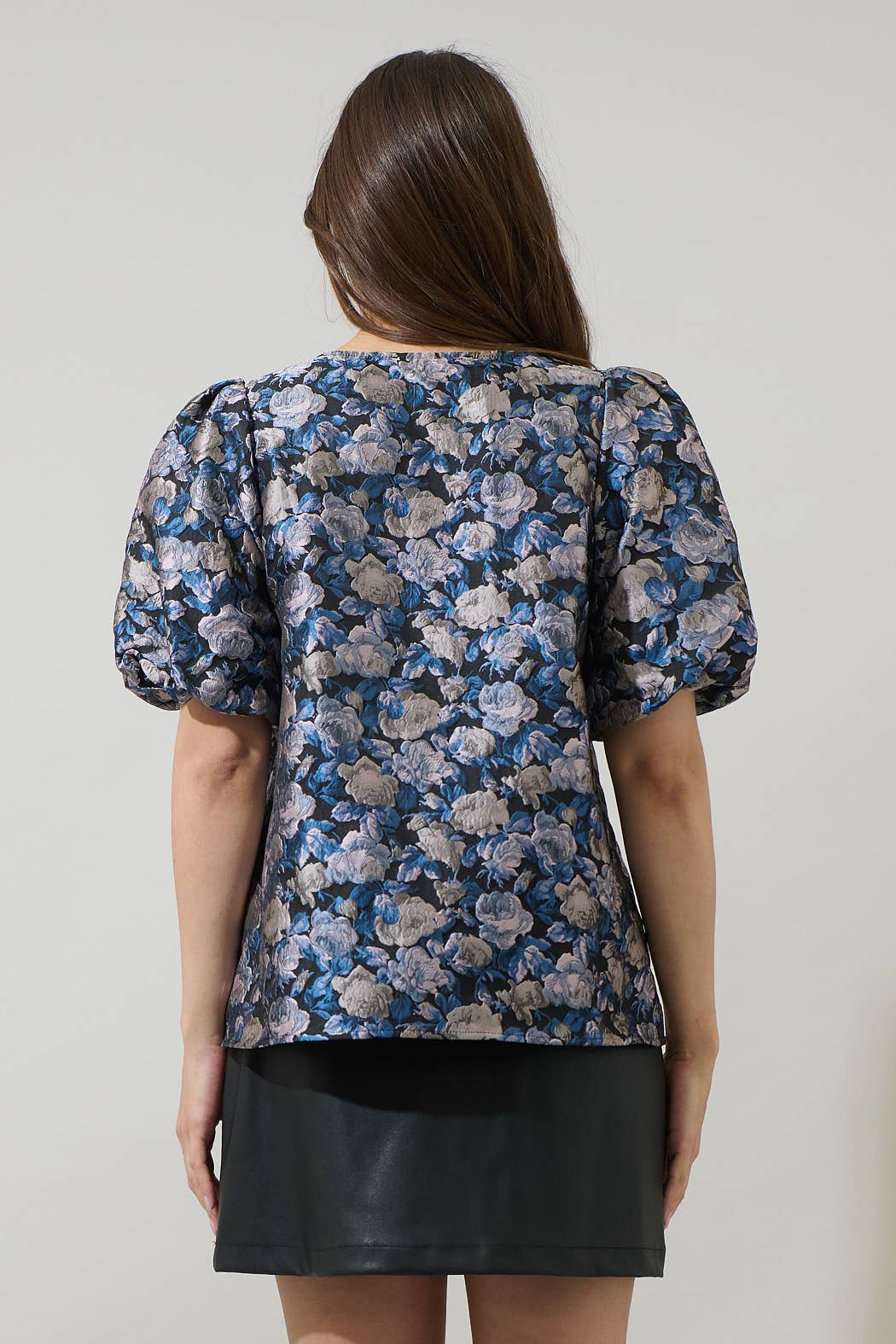 Deanny Jacquard Calise Bubble Sleeve Top