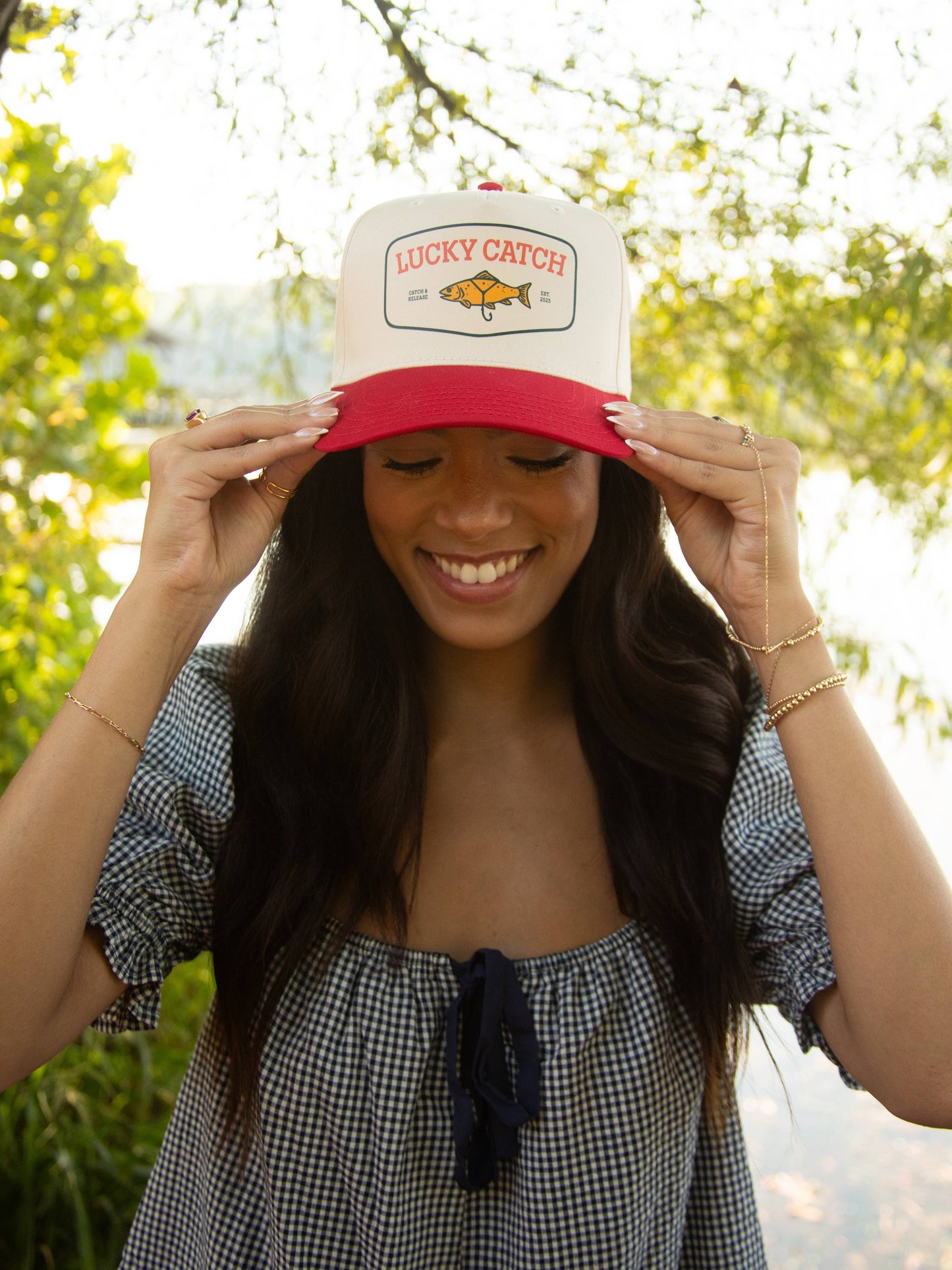 F+S: LUCKY CATCH TRUCKER