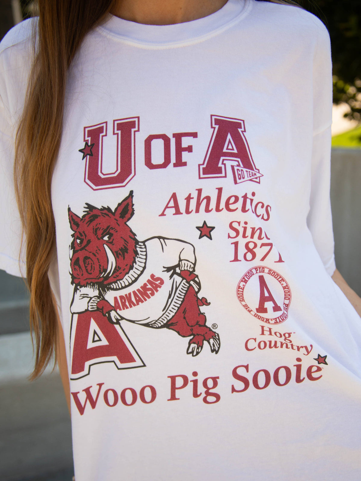 ARKANSAS U OF A ATHLETICS VAULT TEE