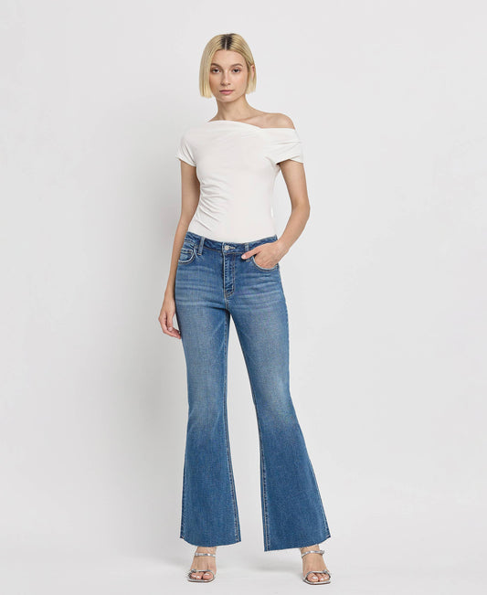 HIGH RISE RAW HEM RELAXED FLARE JEANS