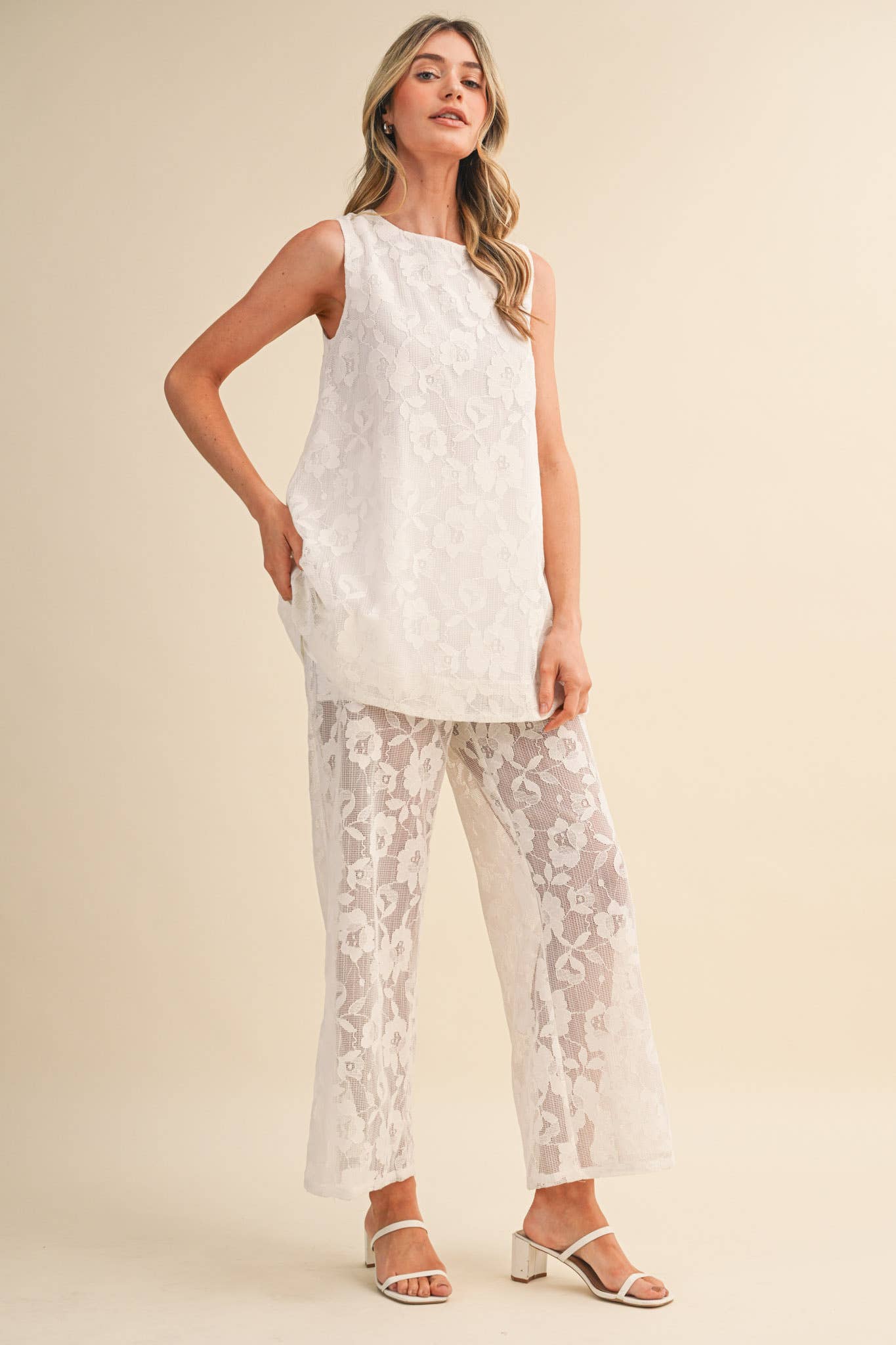 LACE SLEEVELESS TUNIC AND WIDE LEG PANTS SET