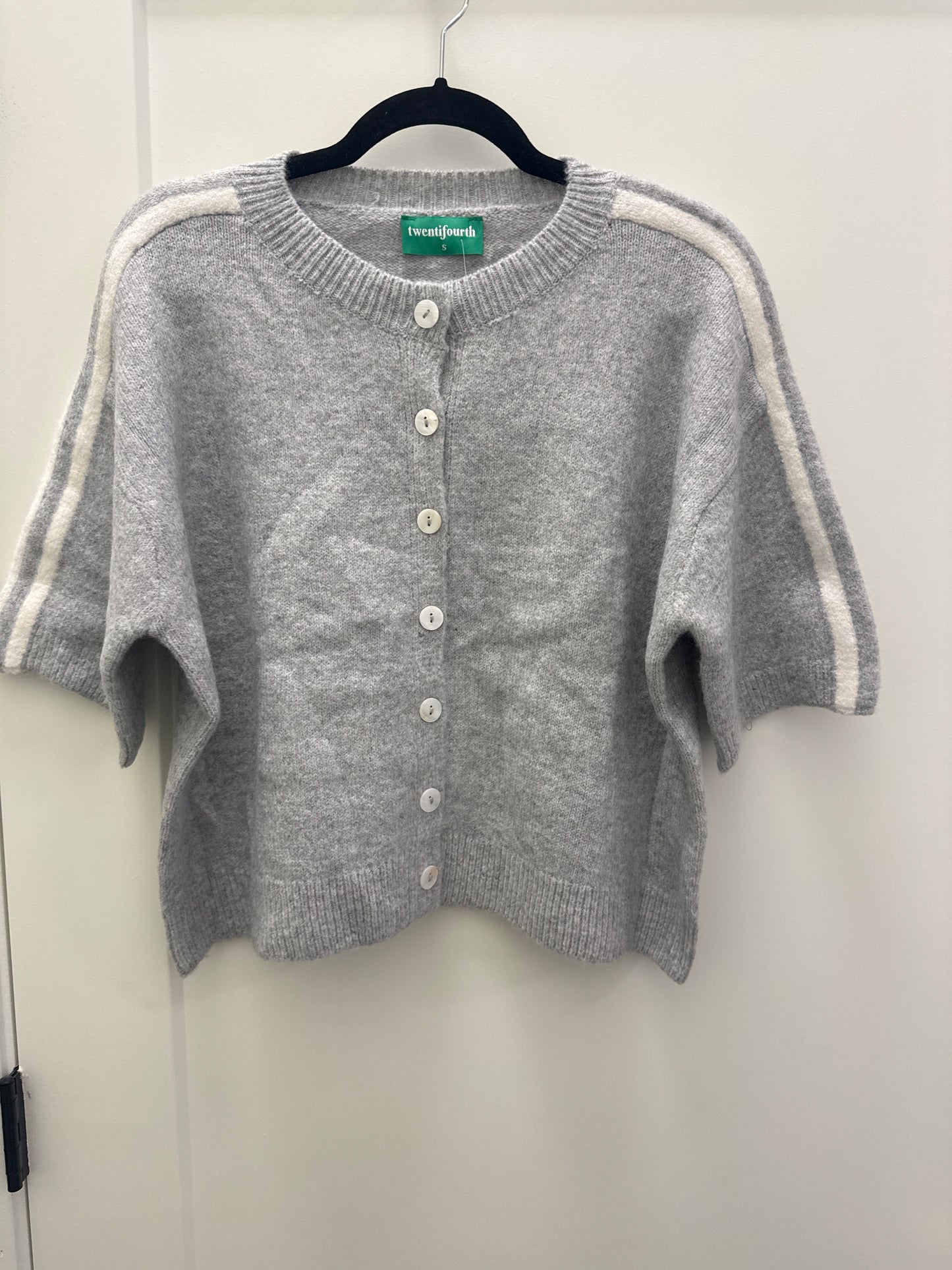 button cardigan w/side stripe detail (2 colors)
