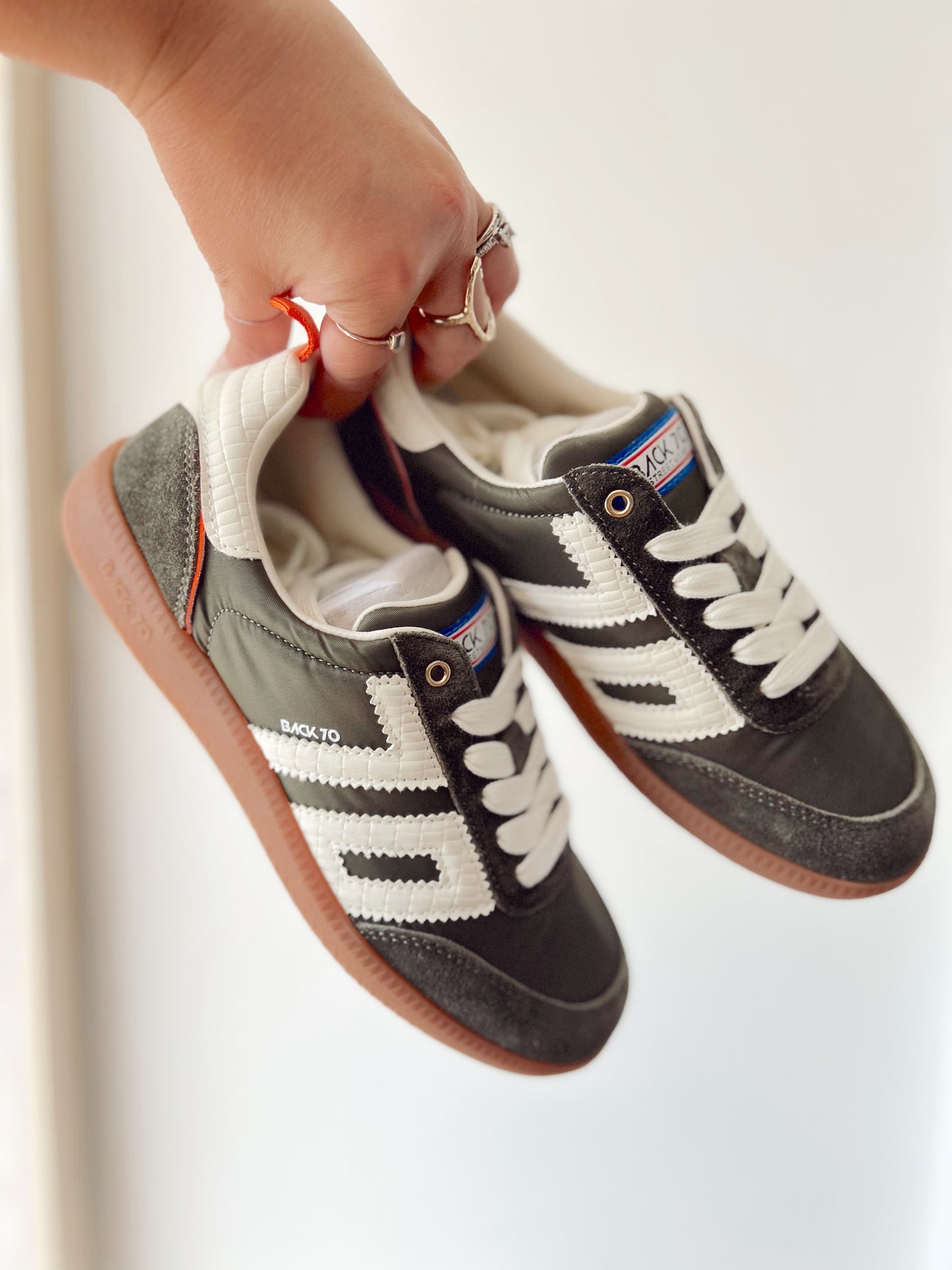 GHOST N in olive ORANGE MILK BACK70