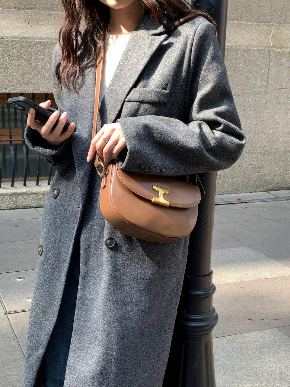 P24023 Shoulder Bag