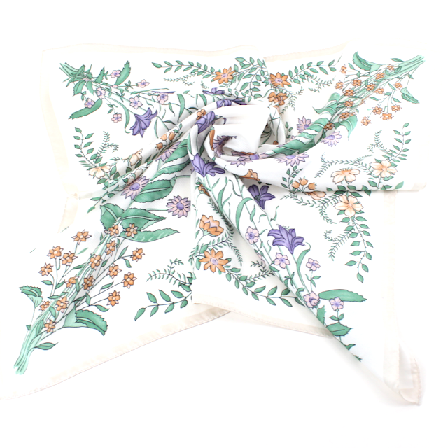 S25095 Floral Square Scarf (28"x28")