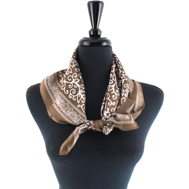 S25189 Lightweight Square Scarf
