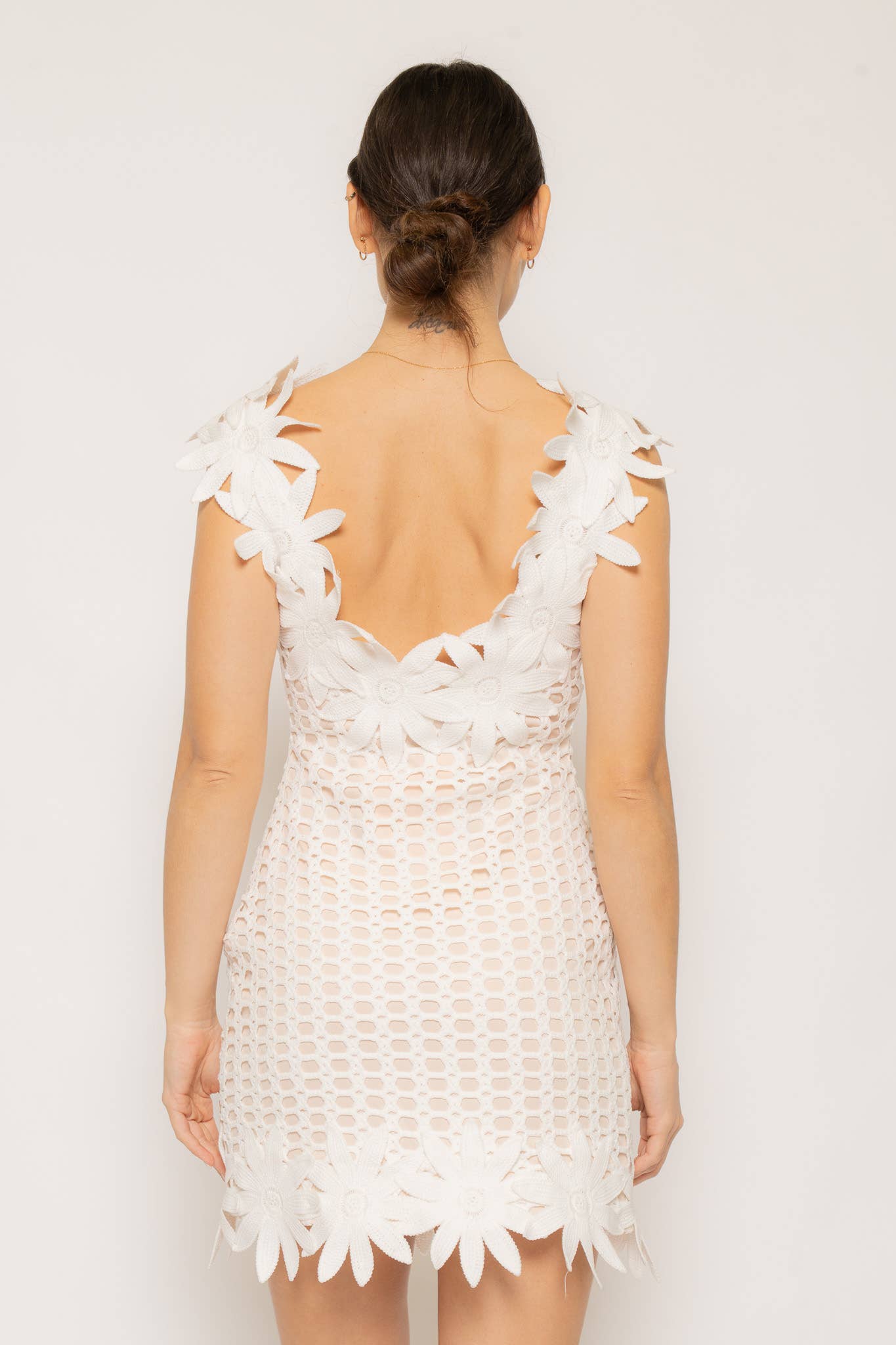 FLOWER KNITTING MINI DRESS