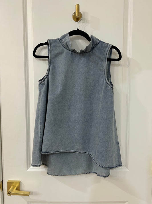 Ruffle neck washed top