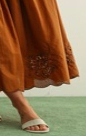 EMBROIDERY BOTTOM LONG FULL SKIRT