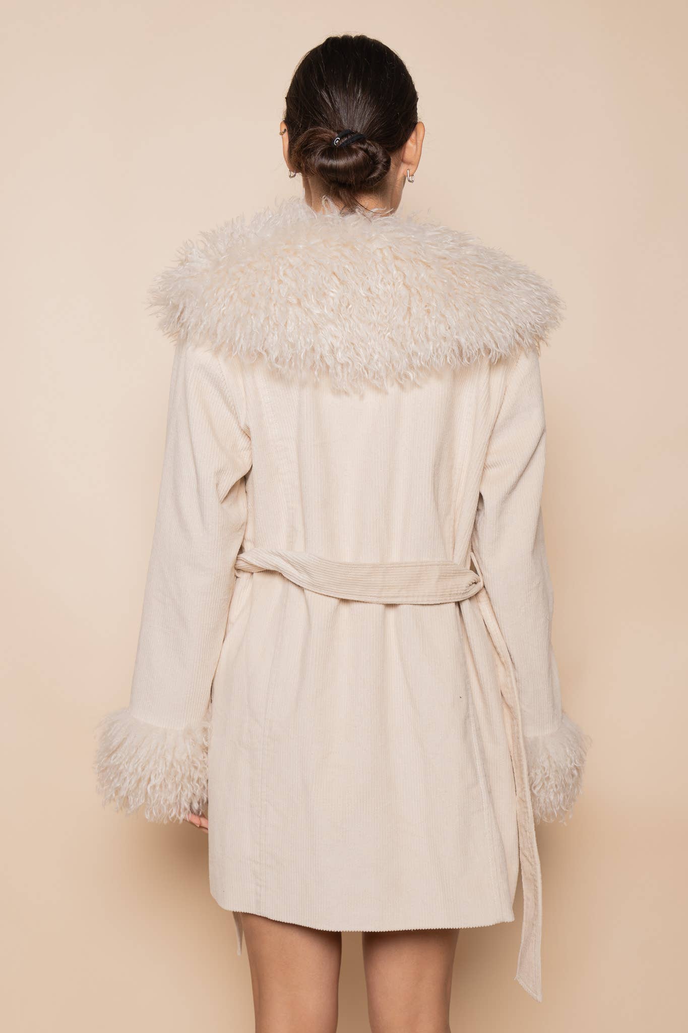 FUR LINED COLLAR HEM WAIST TIE JACKET