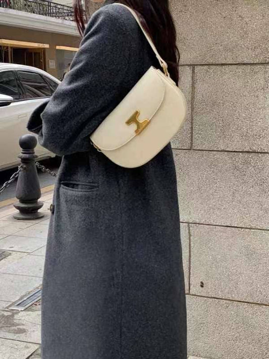 P24023 Shoulder Bag