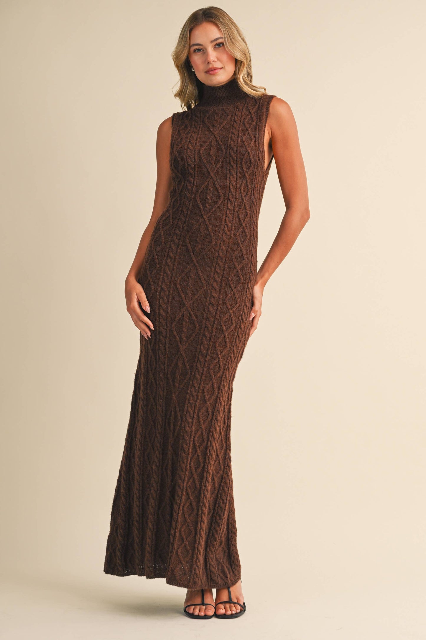 HIGH NECK SLEEVELESS CABLE KNIT SWEATER MAXI DRESS