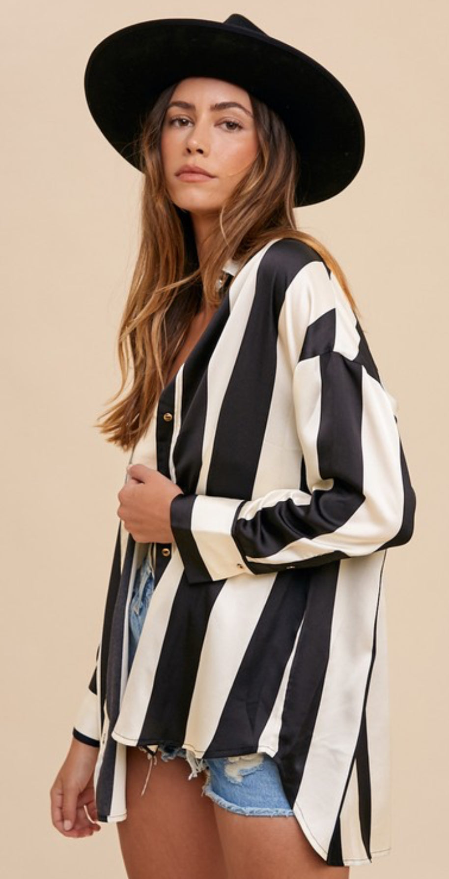 B/W Stripped Blouse