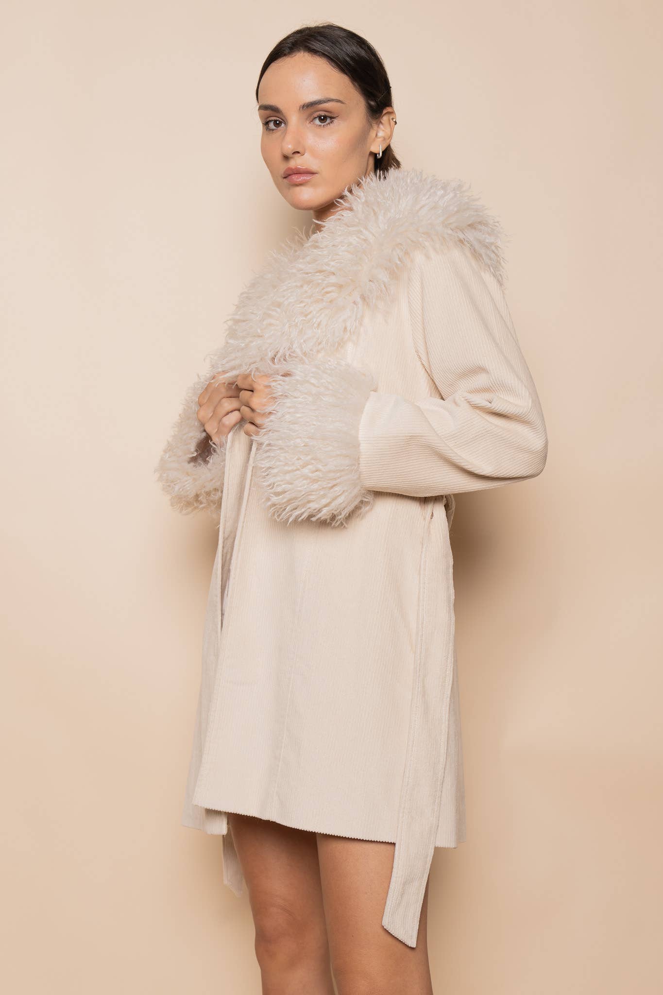 FUR LINED COLLAR HEM WAIST TIE JACKET