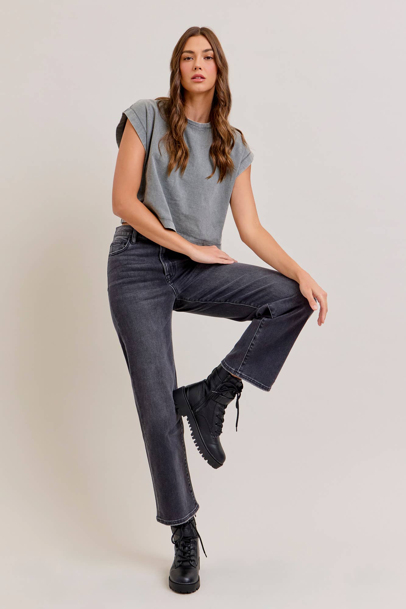 Charcoal Wash Clean Stretch 28" Inseam Wide Straight