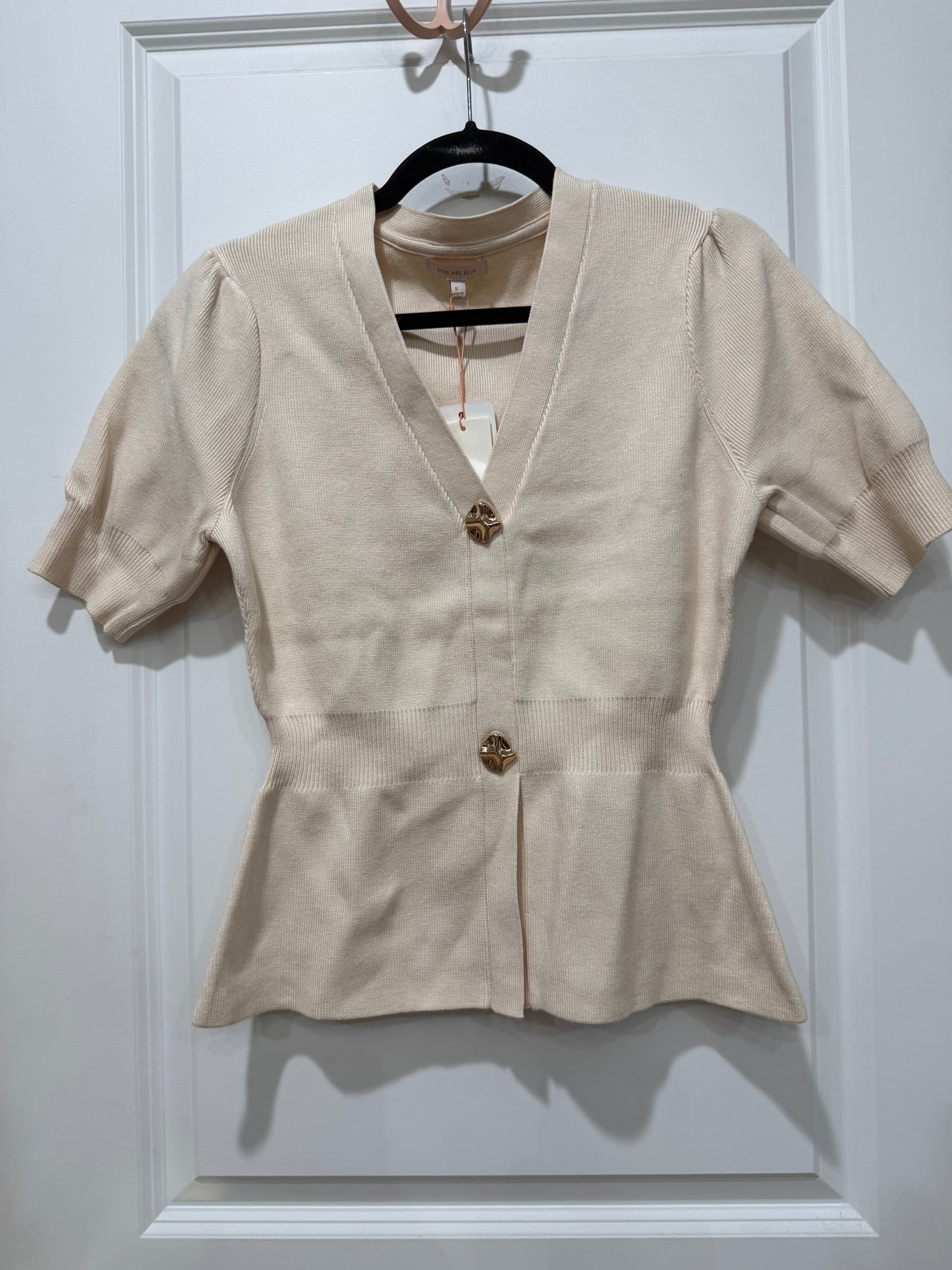 Ivory short sleeve Cardi top