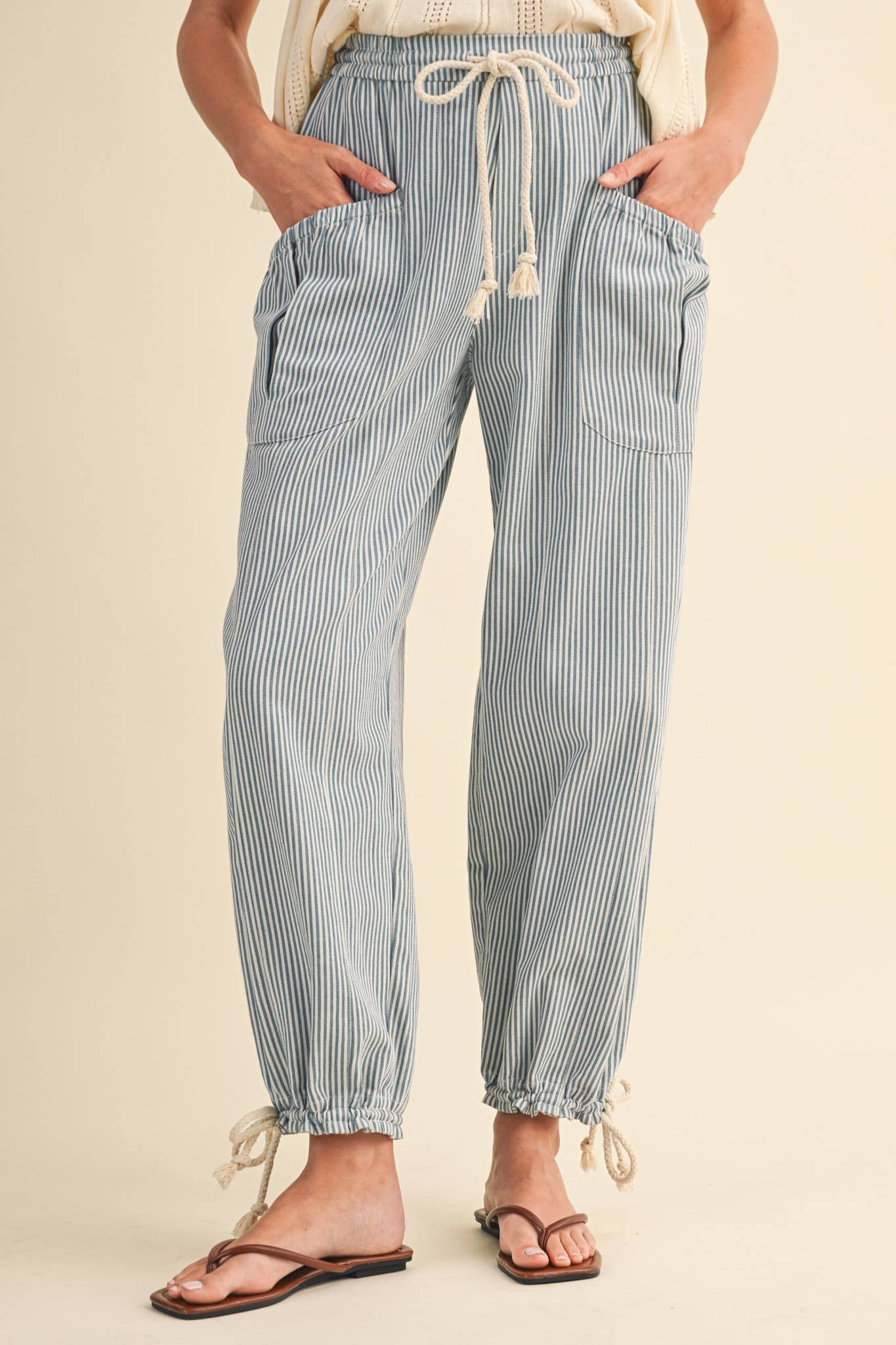 STRIPED PARACHUTE PANTS
