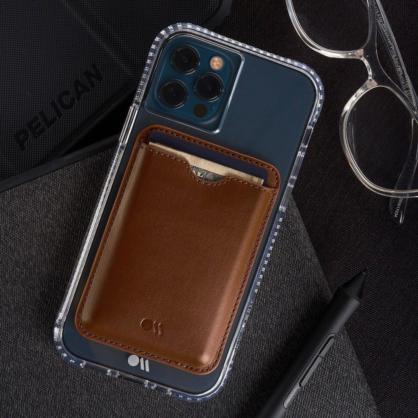 Case-Mate MagSafe Card Holder (Cognac Brown)