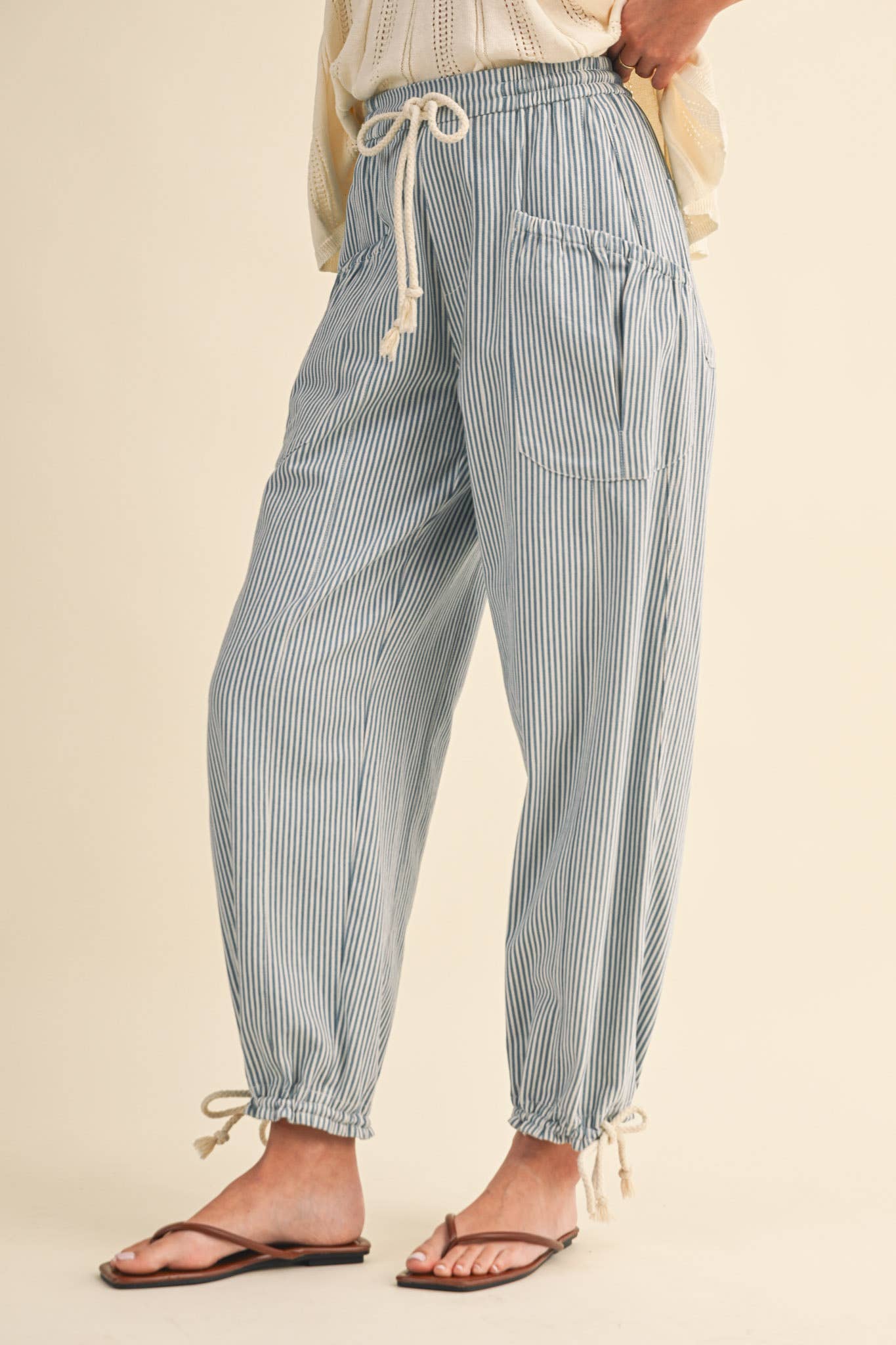 STRIPED PARACHUTE PANTS