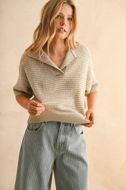 MULTI COLOR COLLARED KNITTED TOP