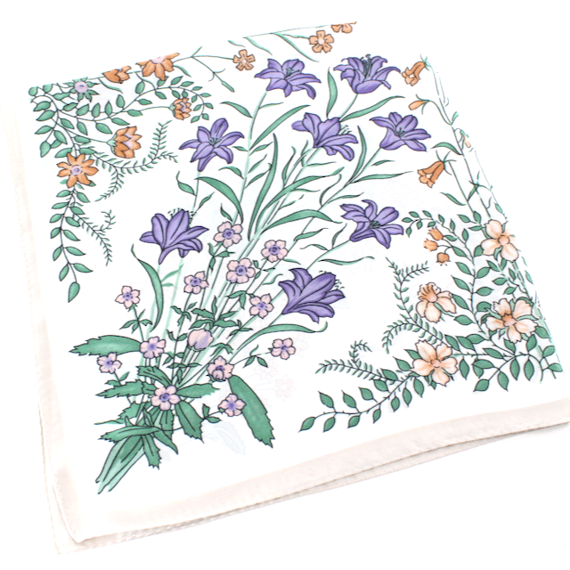 S25095 Floral Square Scarf (28"x28")