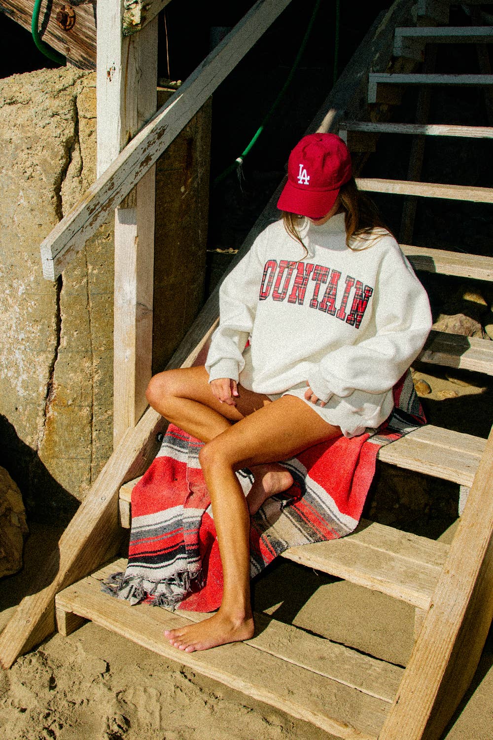 'LAKE & MOUNTAIN' Mock-neck Sweatshirt
