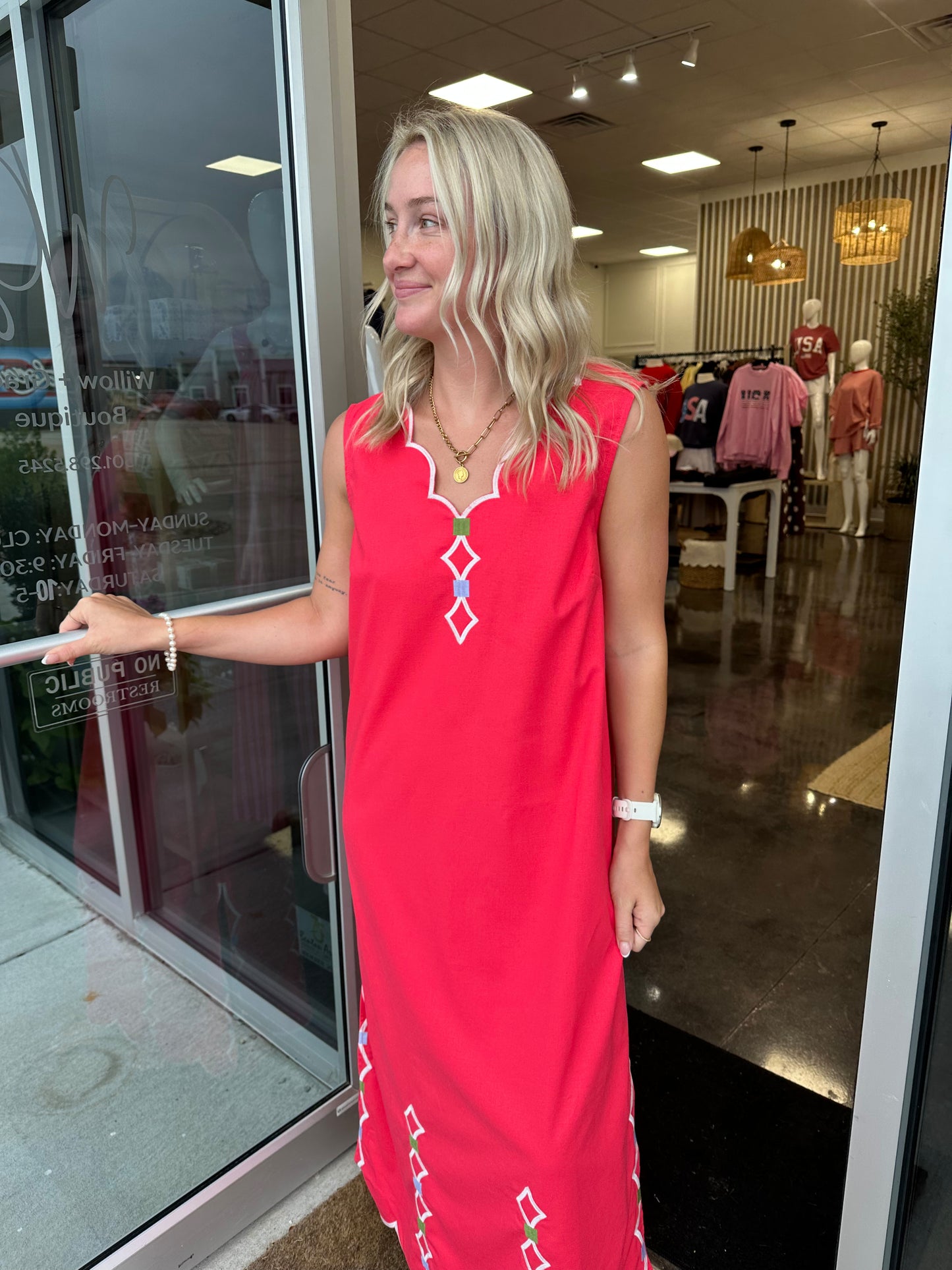 solid vneck scallop dress w/ embroidery KARLIE