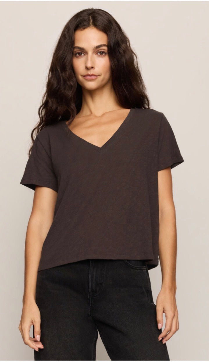 Nomad V Neck Tee Cocoa Bean - Z Supply