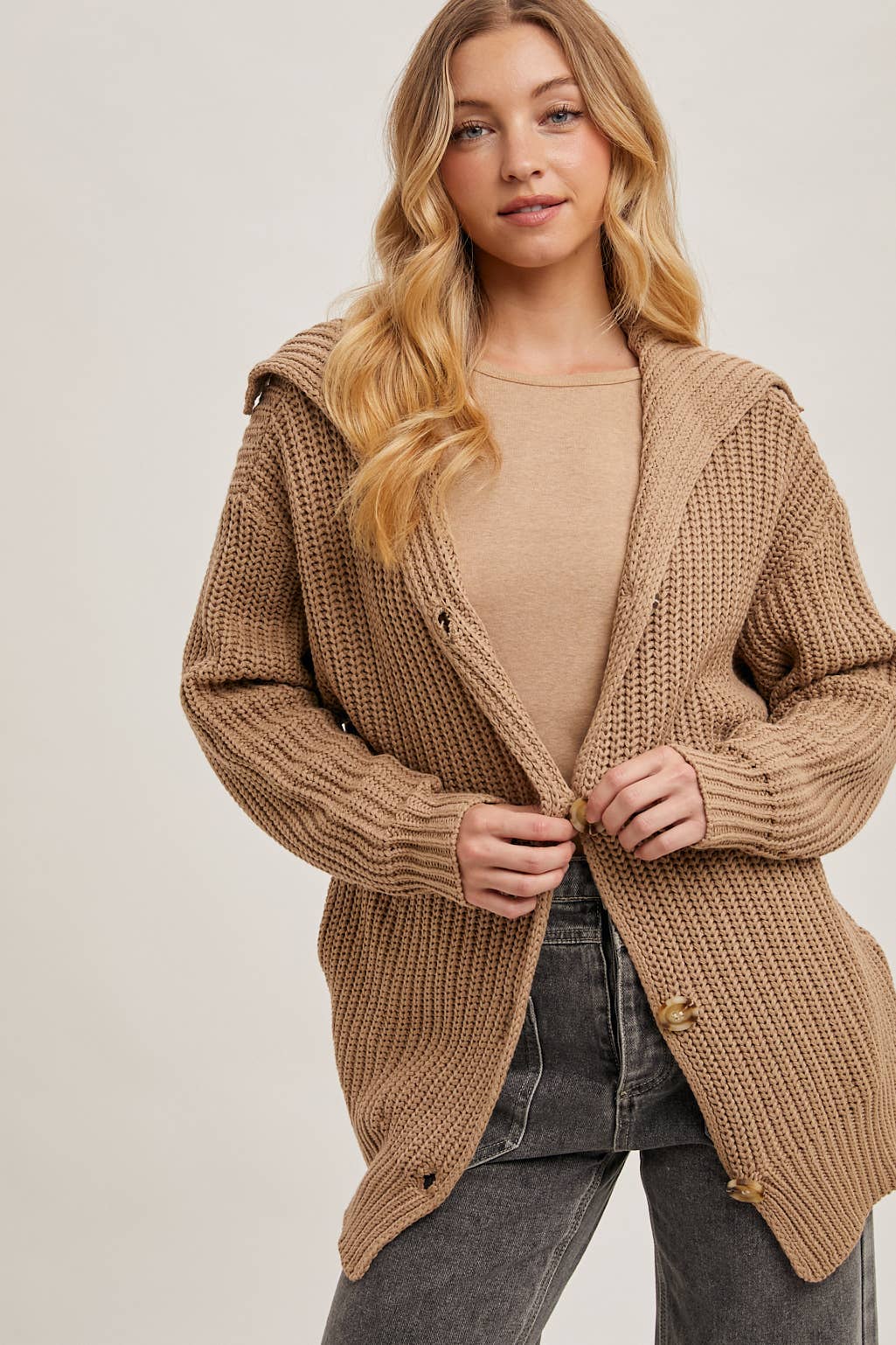 BUTTON DOWN COLLAR NECK RIBBED KNIT SWEATER CARDIGAN