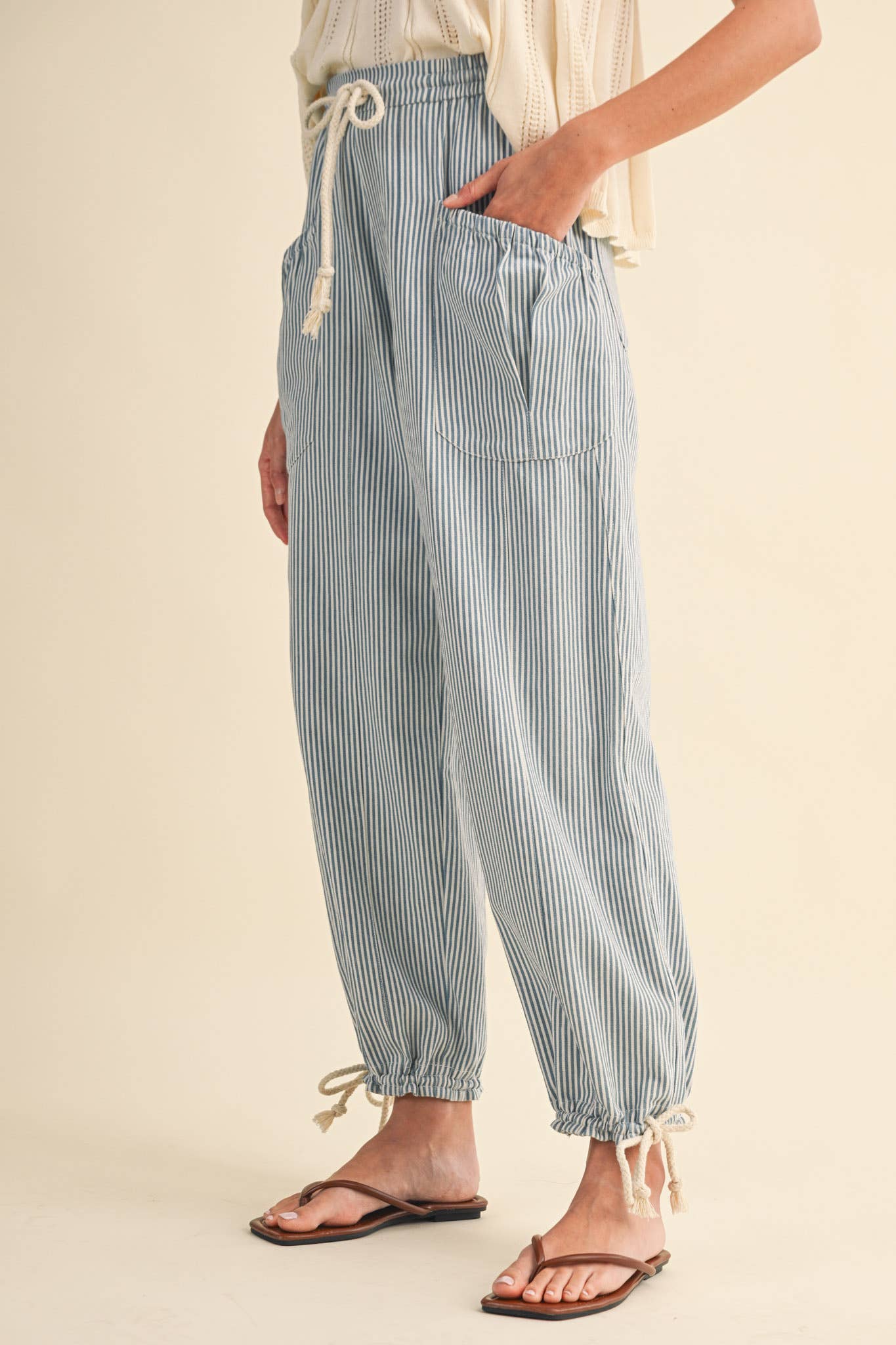 STRIPED PARACHUTE PANTS