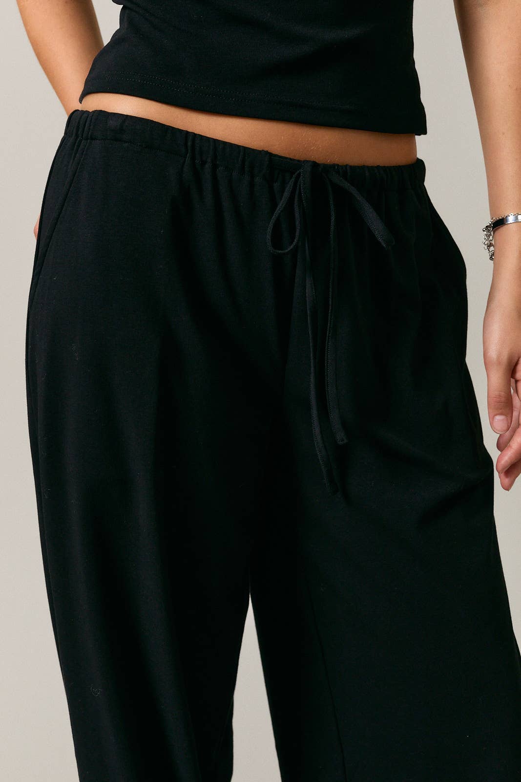 ELASTIC WAIST DRAWSTRING WIDE LEG PANTS