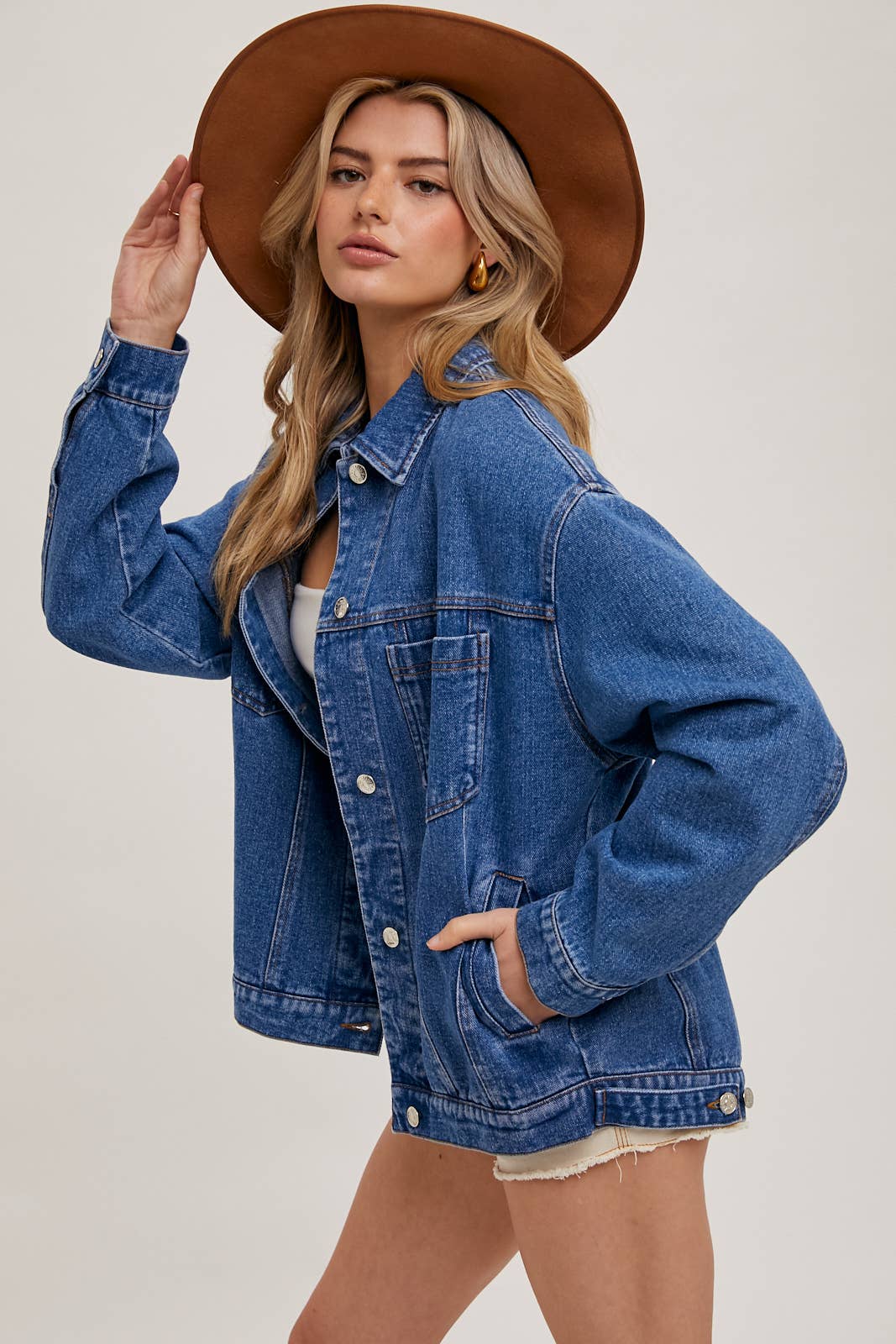 DENIM BUTTON DOWN OVERSIZED JACKET