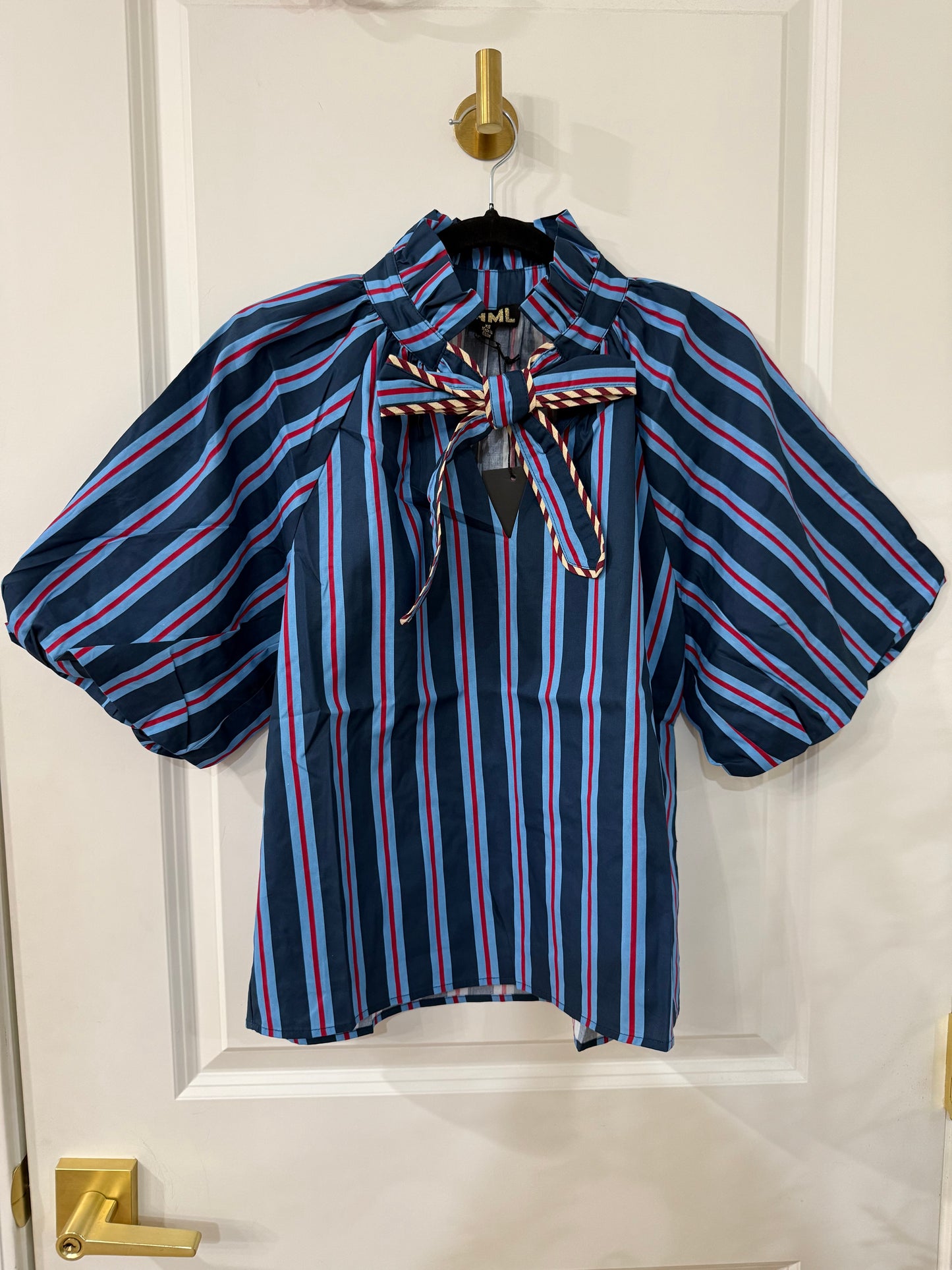 Stripe Puff Sleeve Tie Front  top