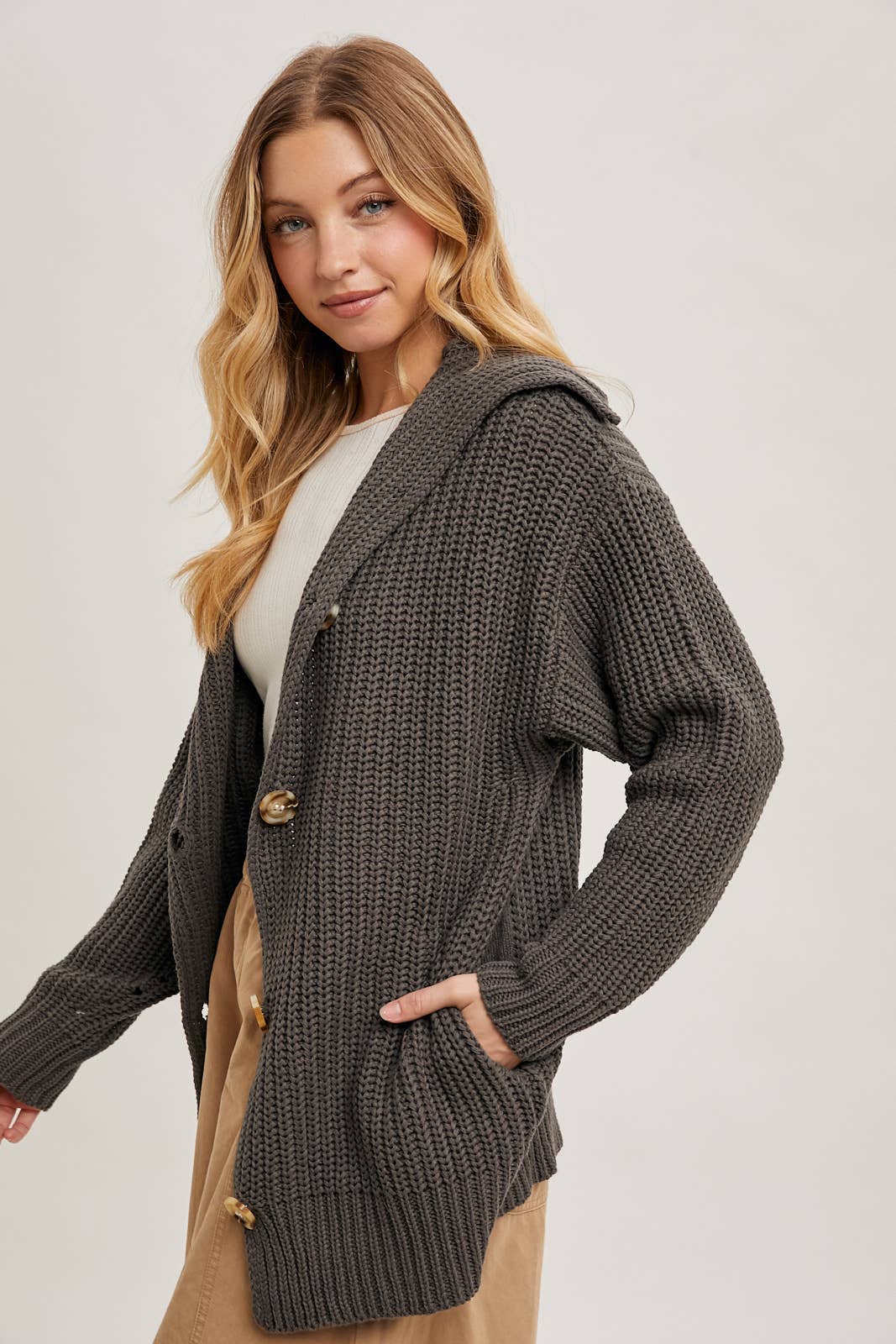 BUTTON DOWN COLLAR NECK RIBBED KNIT SWEATER CARDIGAN