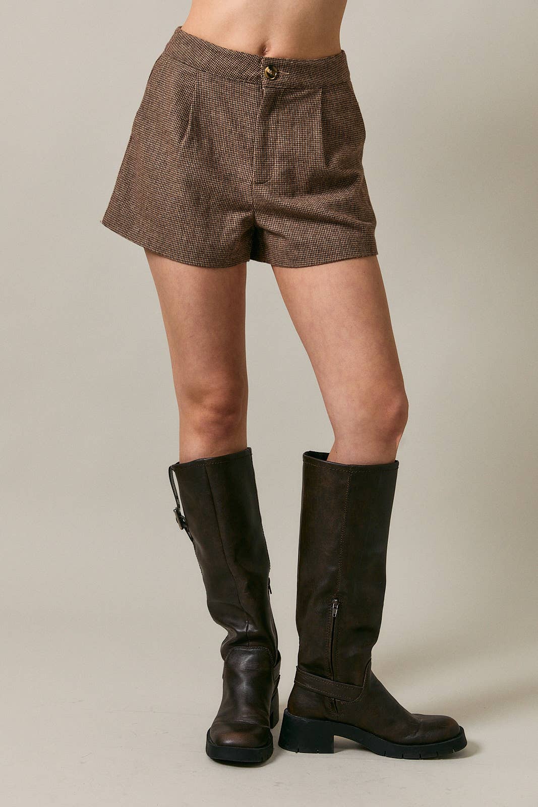 HOUNDSTOOTH MID-RISE SHORTS