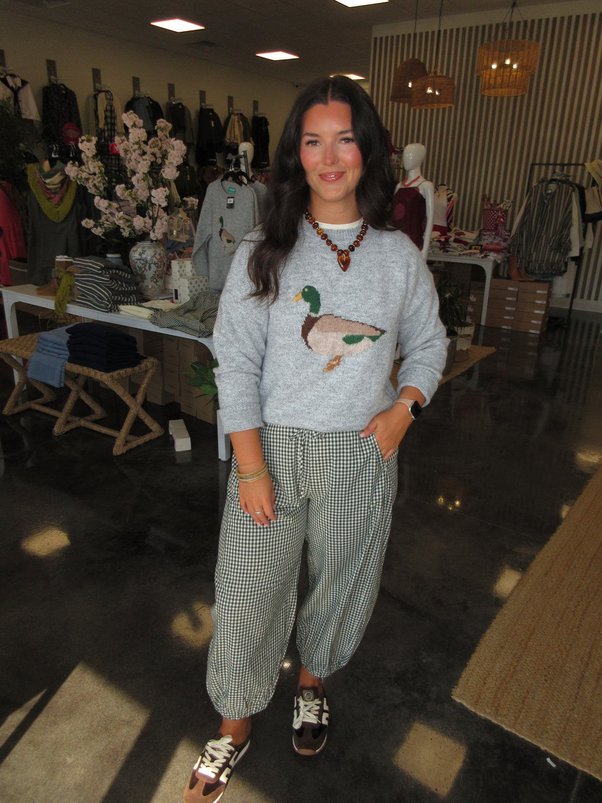 DUCK SWEATER (2 COLORS)