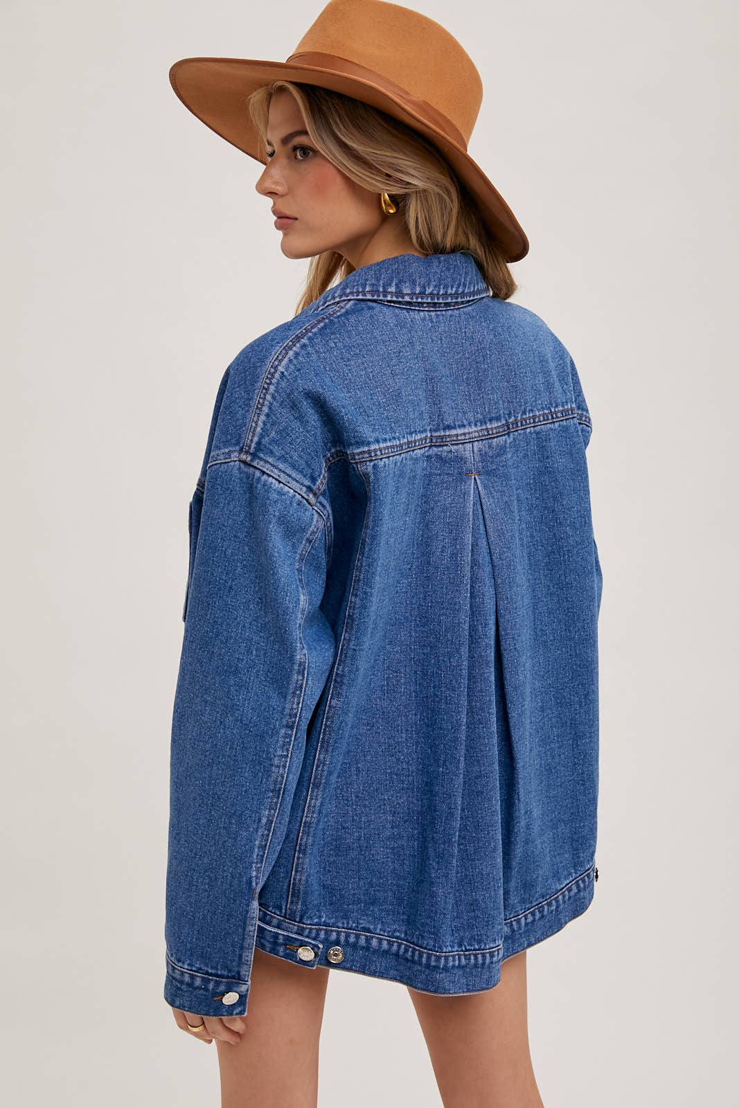 DENIM BUTTON DOWN OVERSIZED JACKET