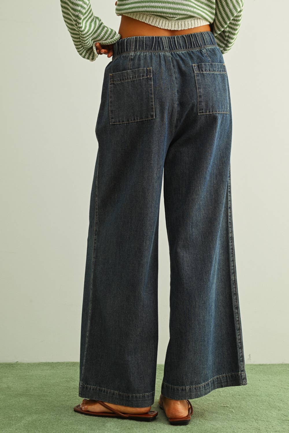 STRAIGHT WIDE LEG WITH ELASTIC PANTS