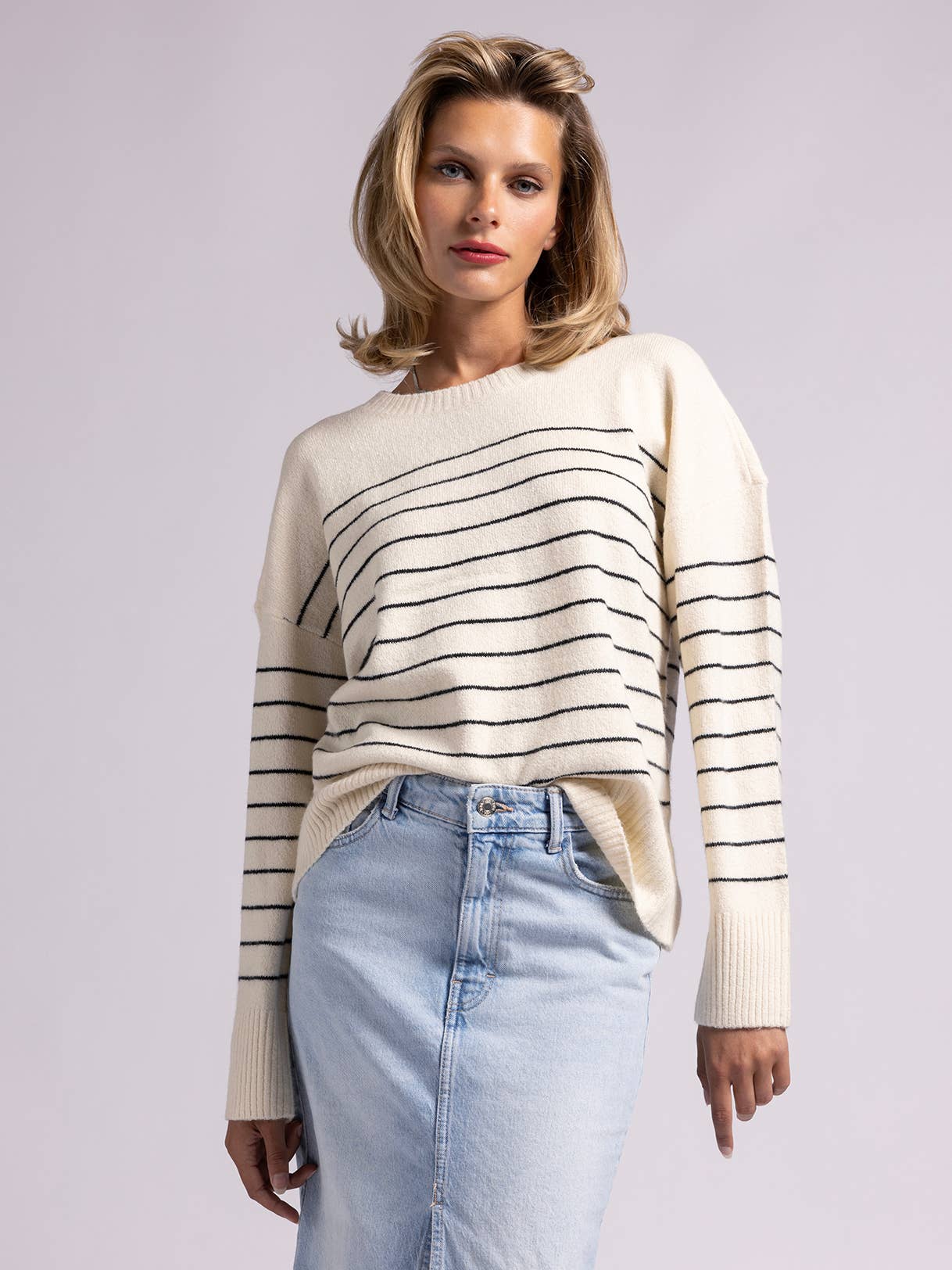Crewneck Striped Sweater - KISHA SWEATER