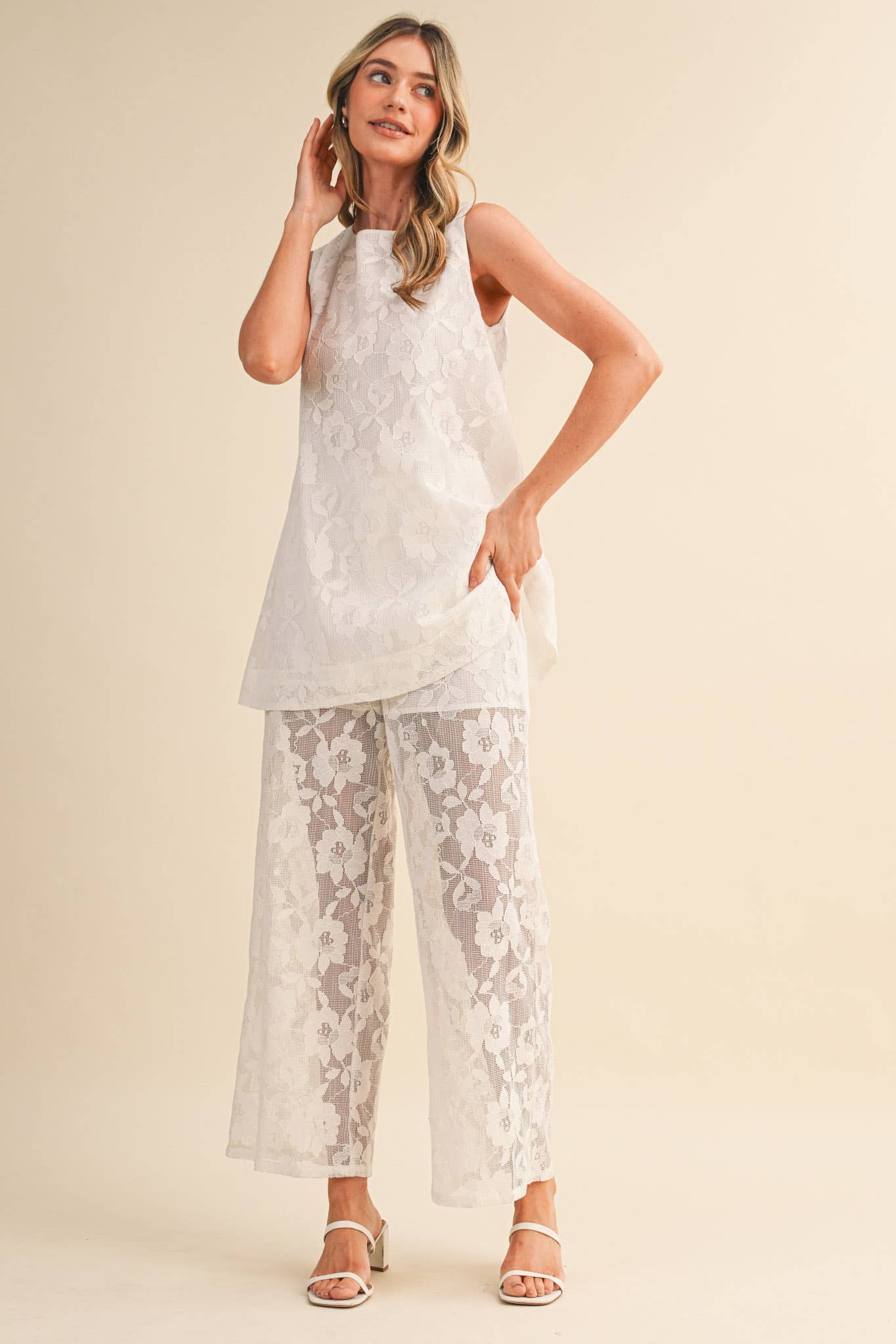 LACE SLEEVELESS TUNIC AND WIDE LEG PANTS SET