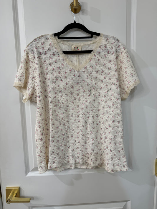 FLORAL SHORT SLEEVES TOP