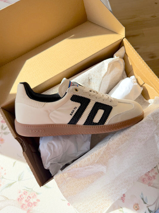 BACK70 Ghost 2513 Beige Black