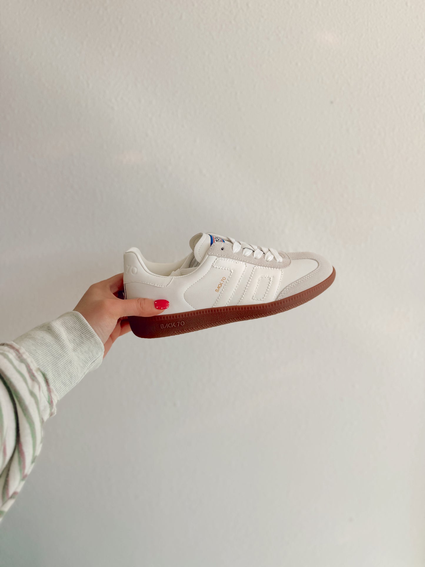 BACK70 Cloud White Ice