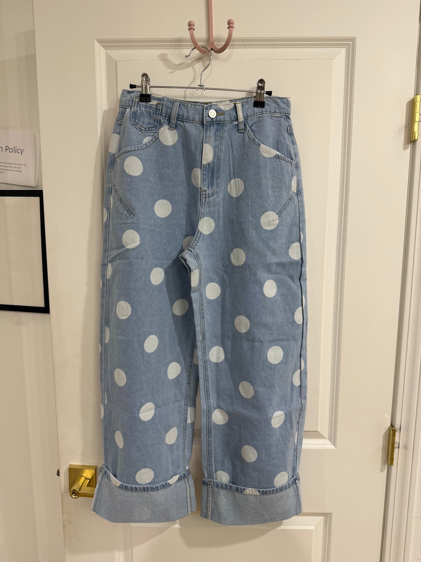 Polka dot cuffed denim jeans