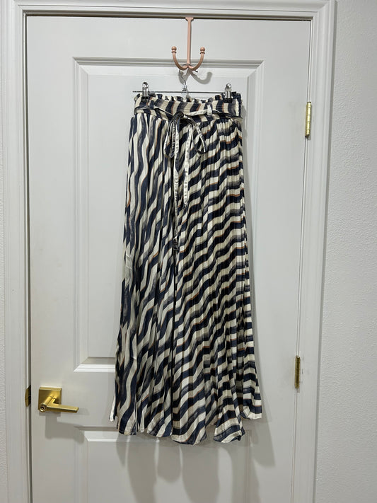 Navy/cream striped satin pleated midi skirt